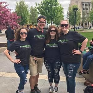 Meet your Posher, Becca